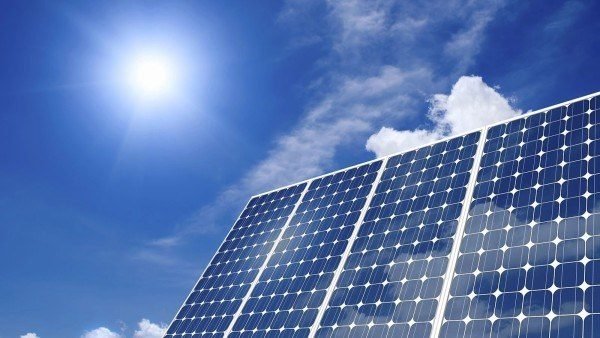 HOW SOLAR ENERGY CAN BE HARNESSED 