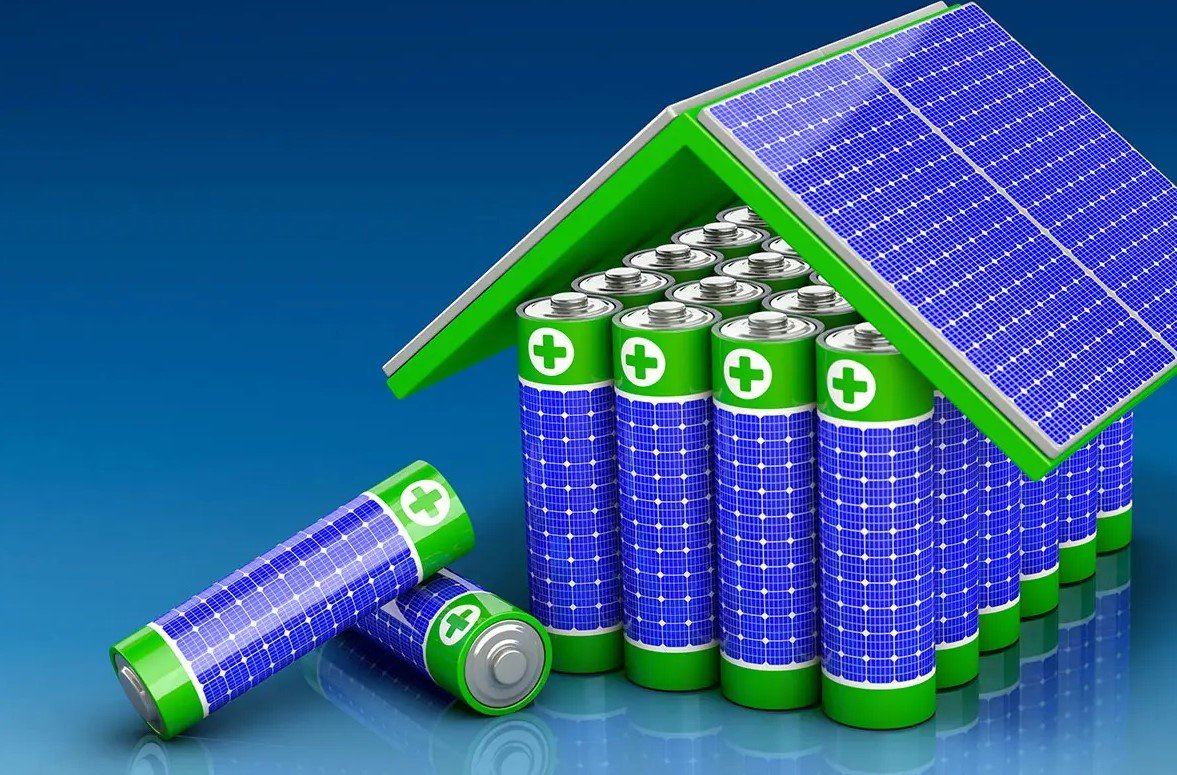 How long do solar panel batteries last